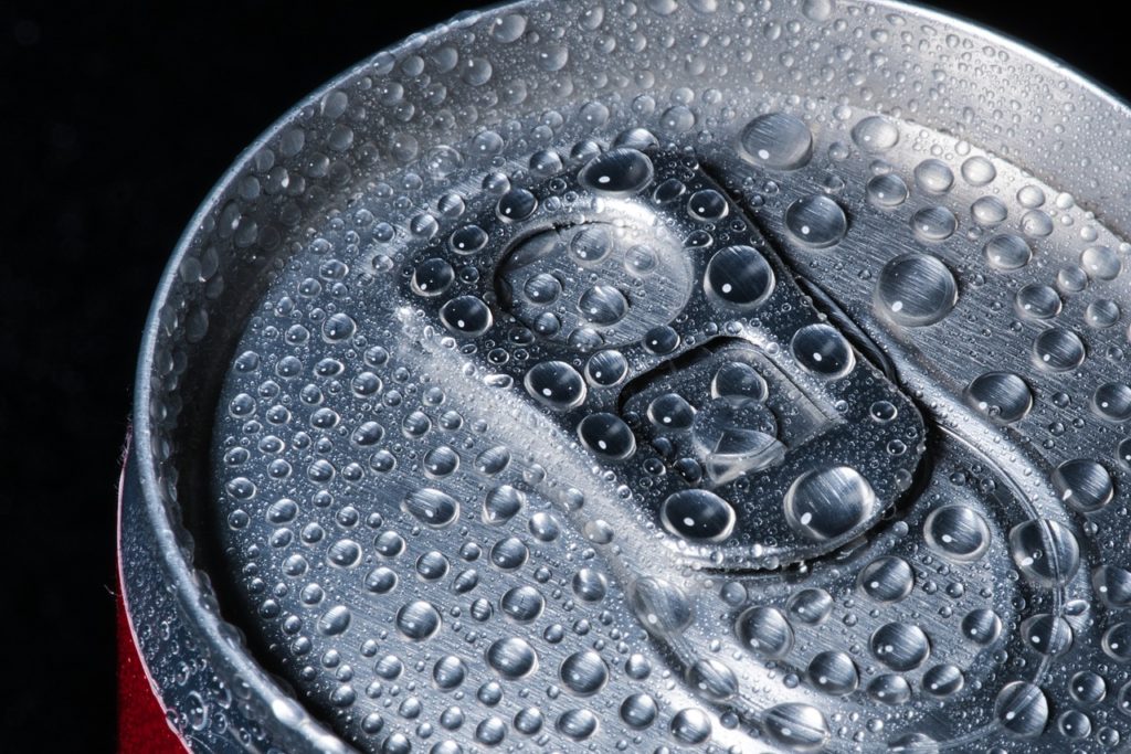 Exploring the Variances: Sparkling Water vs Tonic Water vs Mineral Water